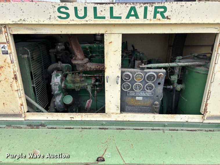 image for item EO4062 Sullair 185DPQ2W air compressor