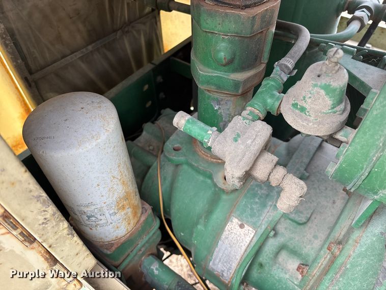 image for item EO4062 Sullair 185DPQ2W air compressor