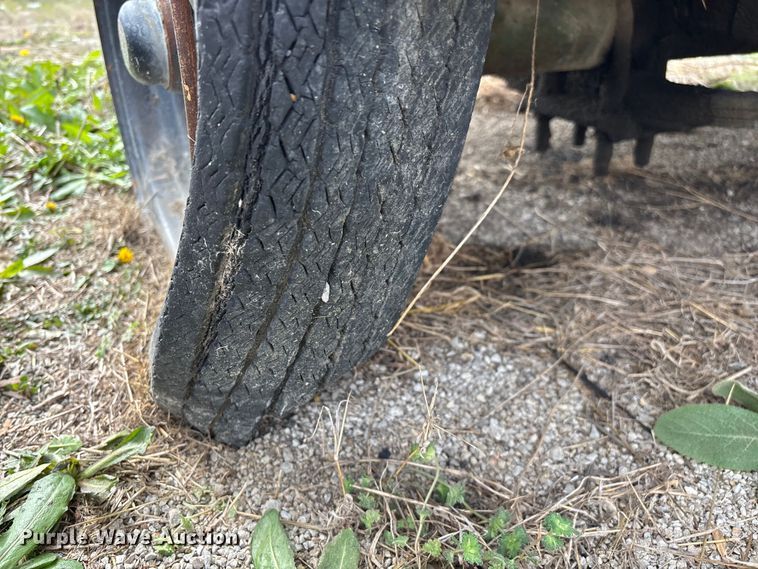 image for item EO4062 Sullair 185DPQ2W air compressor