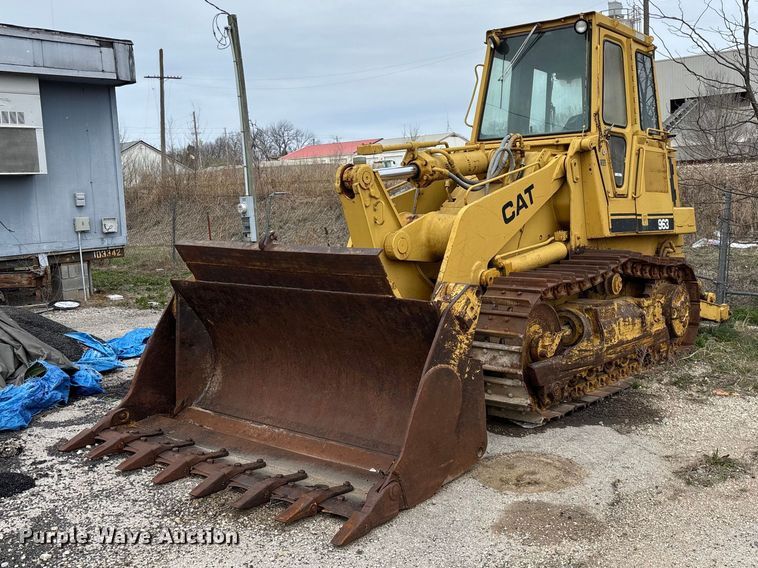 image for item EO4063 1982 Caterpillar 963 loader