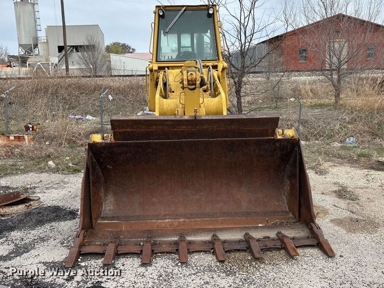 image for item EO4063 1982 Caterpillar 963 loader
