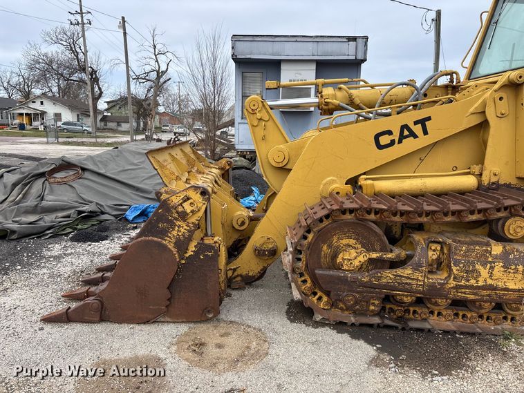 image for item EO4063 1982 Caterpillar 963 loader