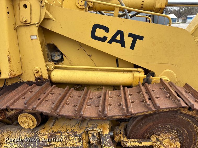 image for item EO4063 1982 Caterpillar 963 loader