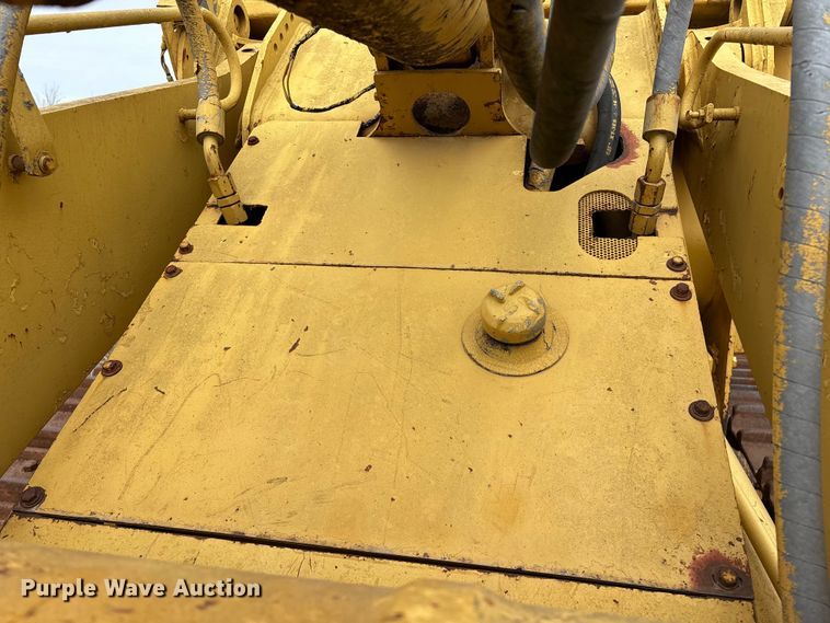 image for item EO4063 1982 Caterpillar 963 loader