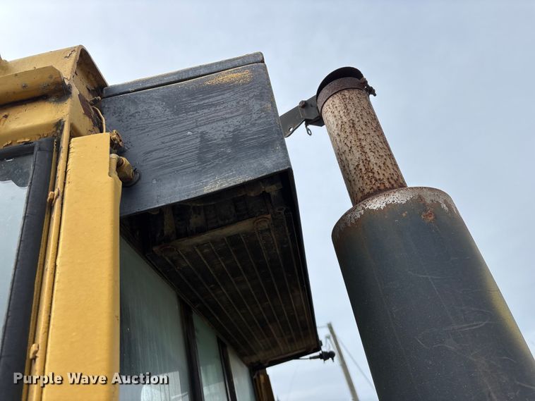 image for item EO4063 1982 Caterpillar 963 loader