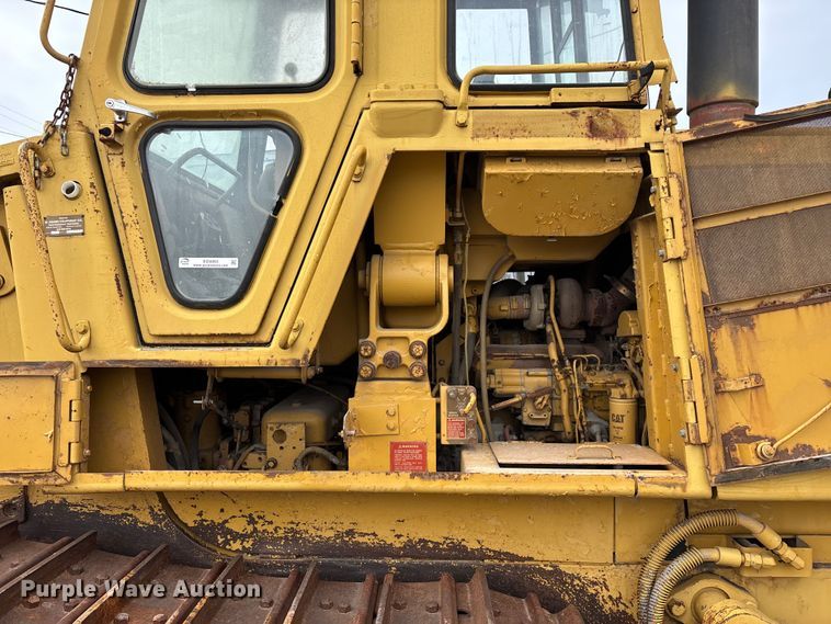 image for item EO4063 1982 Caterpillar 963 loader