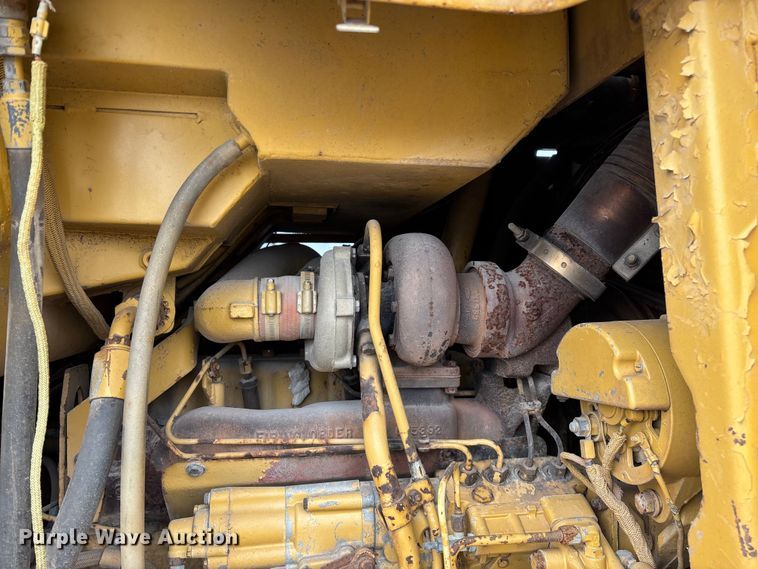 image for item EO4063 1982 Caterpillar 963 loader