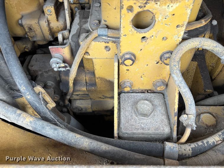 image for item EO4063 1982 Caterpillar 963 loader