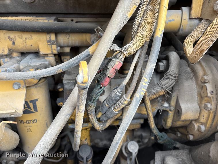 image for item EO4063 1982 Caterpillar 963 loader