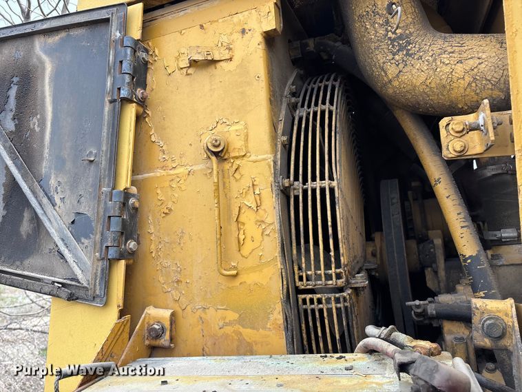 image for item EO4063 1982 Caterpillar 963 loader