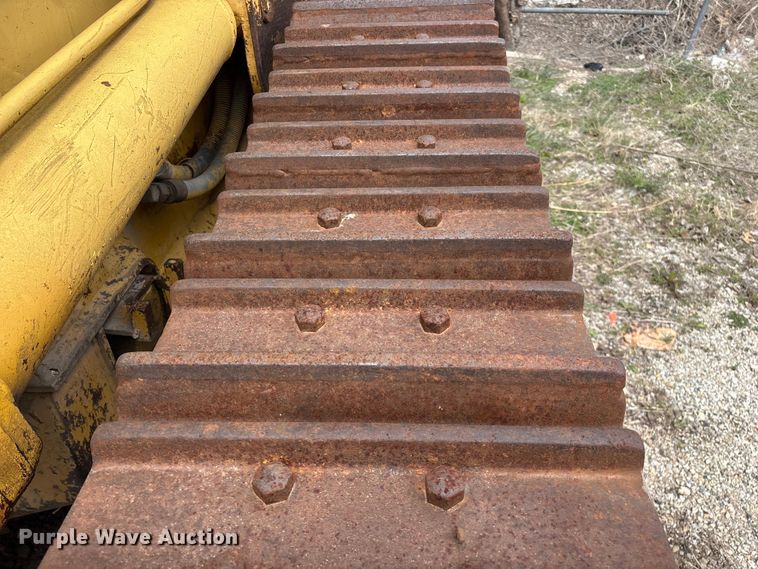 image for item EO4063 1982 Caterpillar 963 loader