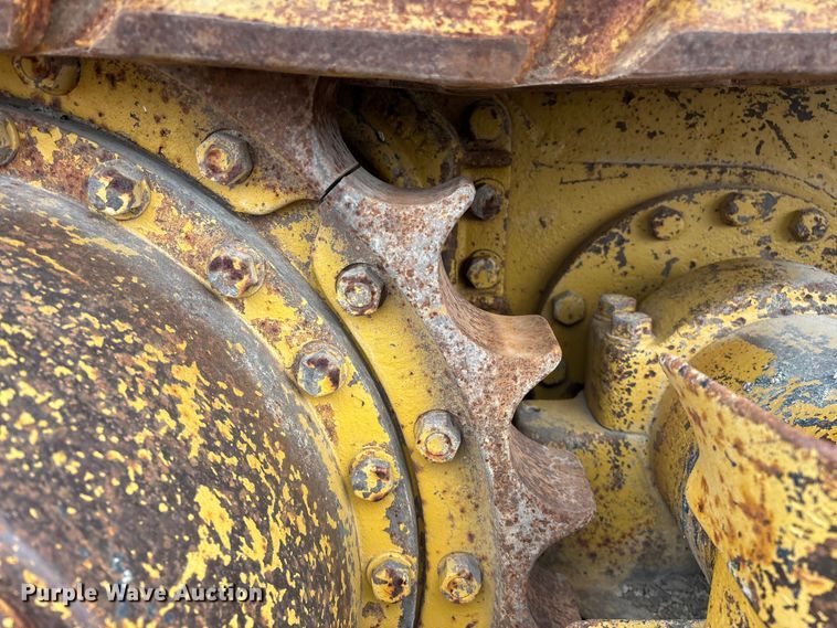 image for item EO4063 1982 Caterpillar 963 loader