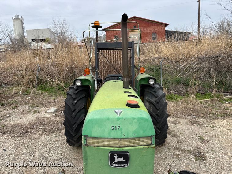 image for item EO4064 1989 John Deere 2355 tractor