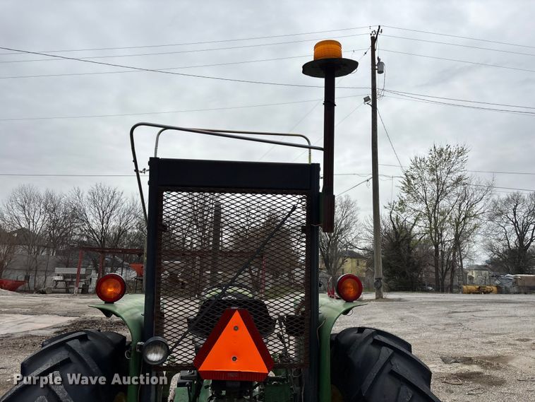 image for item EO4064 1989 John Deere 2355 tractor