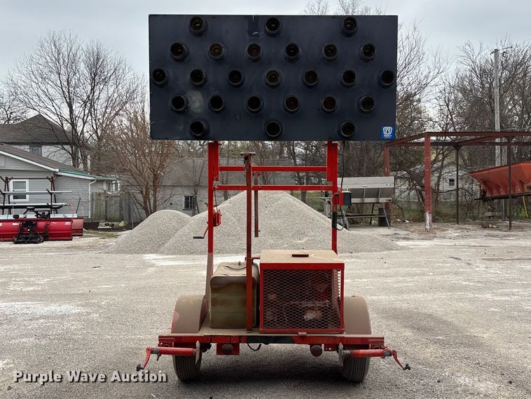 image for item EO4065 Wanco Traffic Director arrow board trailer