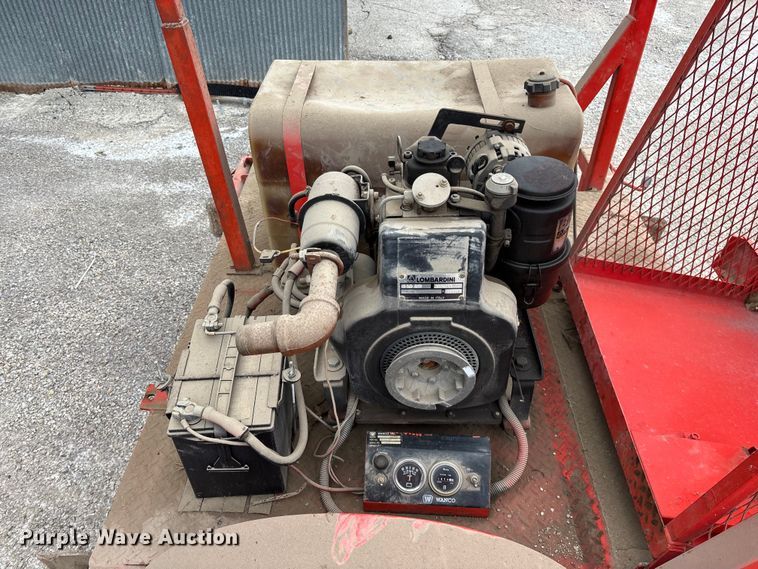 image for item EO4065 Wanco Traffic Director arrow board trailer