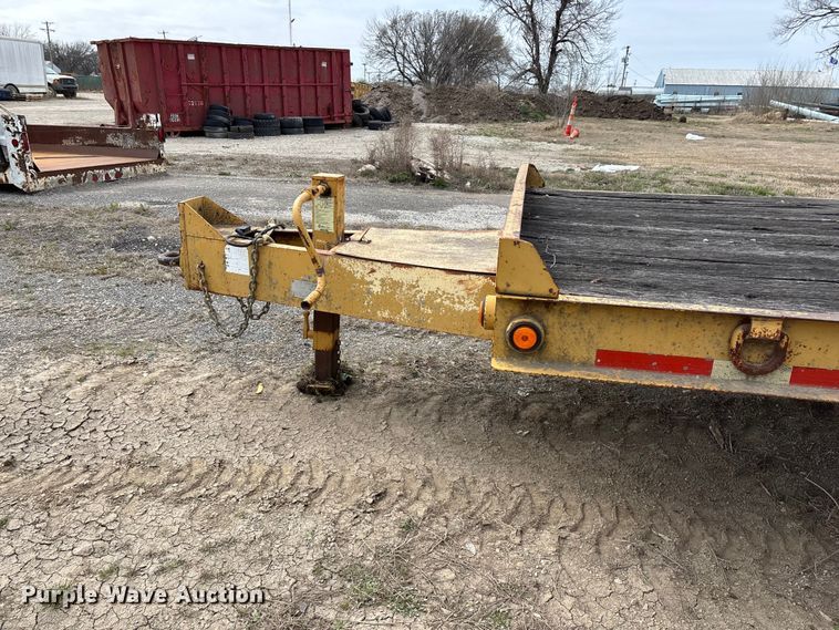 image for item EO4066 2002 Belshe  equipment trailer