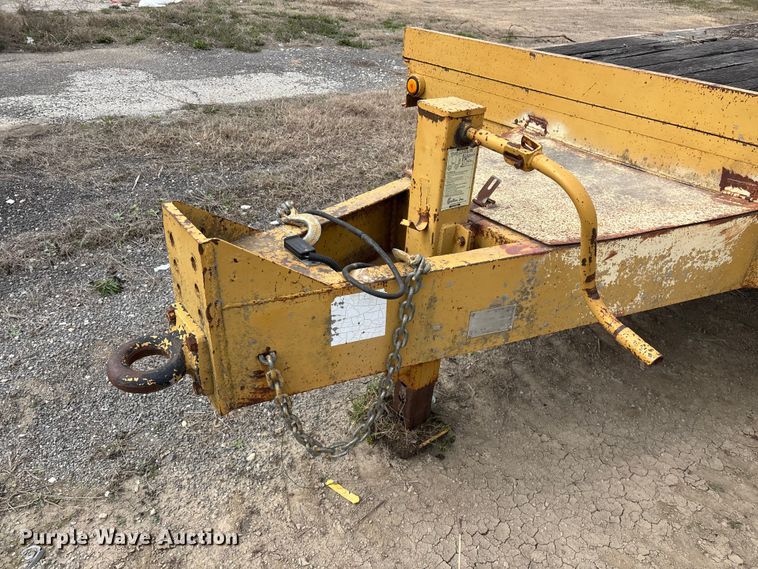 image for item EO4066 2002 Belshe  equipment trailer