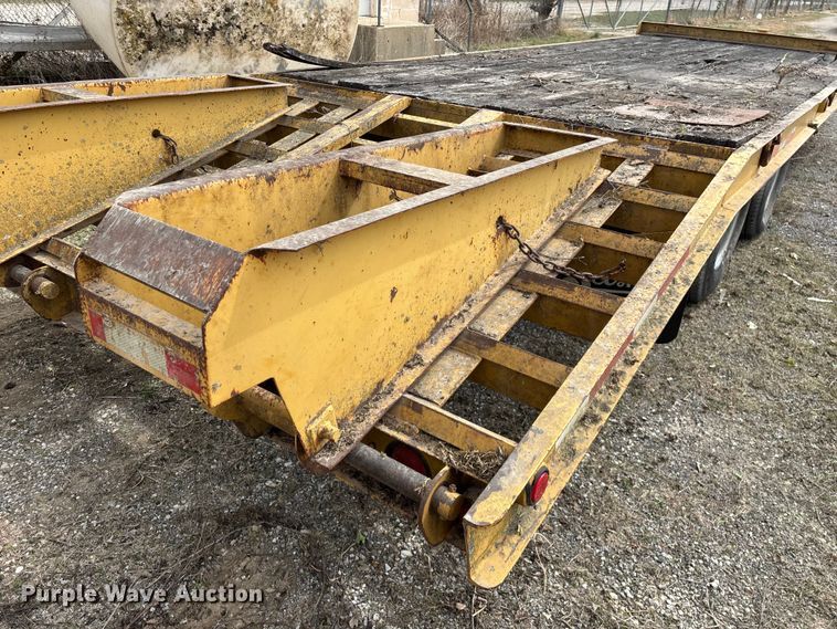 image for item EO4066 2002 Belshe  equipment trailer