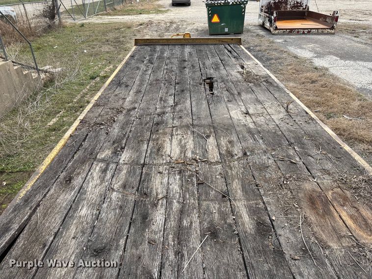 image for item EO4066 2002 Belshe  equipment trailer