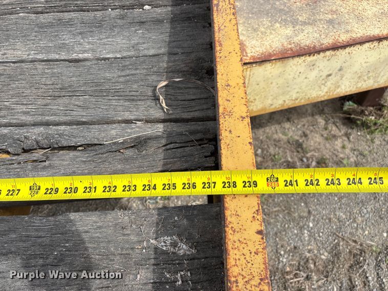 image for item EO4066 2002 Belshe  equipment trailer