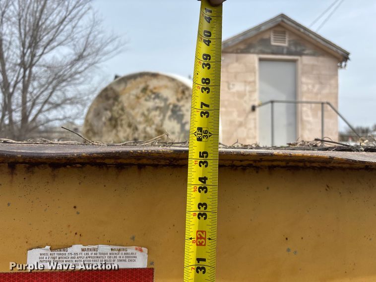 image for item EO4066 2002 Belshe  equipment trailer