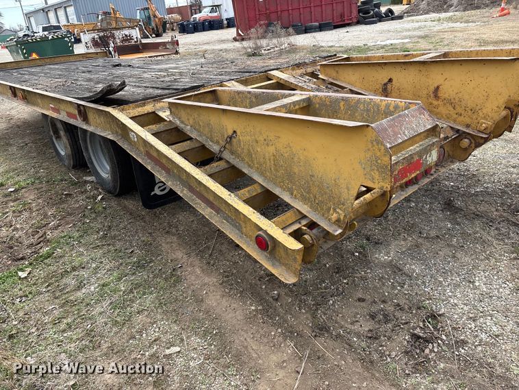 image for item EO4066 2002 Belshe  equipment trailer