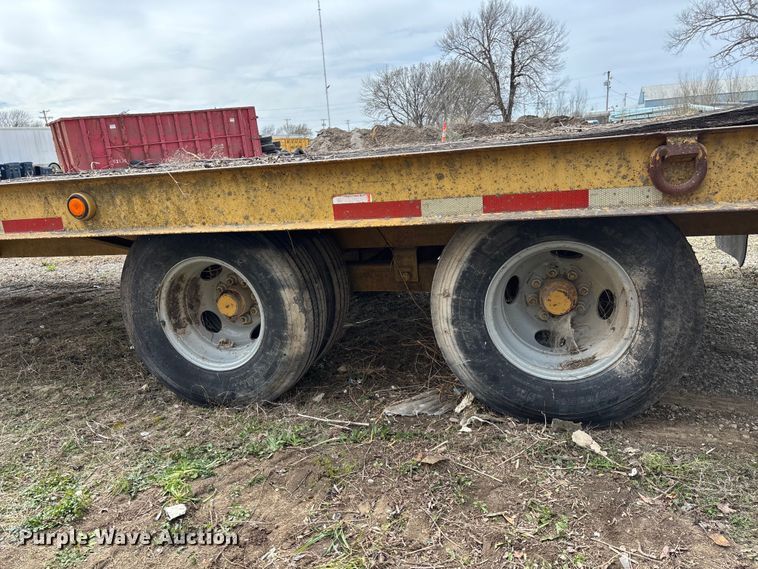 image for item EO4066 2002 Belshe  equipment trailer