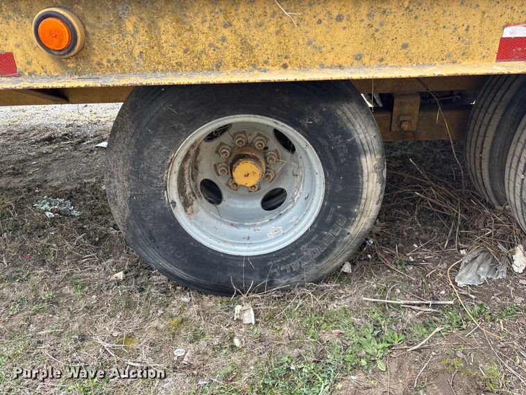 image for item EO4066 2002 Belshe  equipment trailer