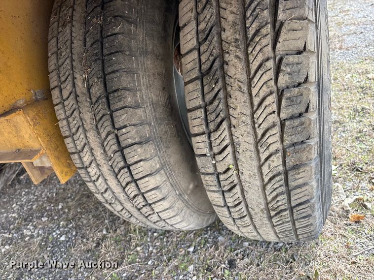 image for item EO4066 2002 Belshe  equipment trailer