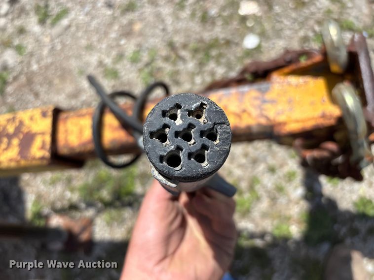 image for item EO4071 Vermeer 1250 wood chipper