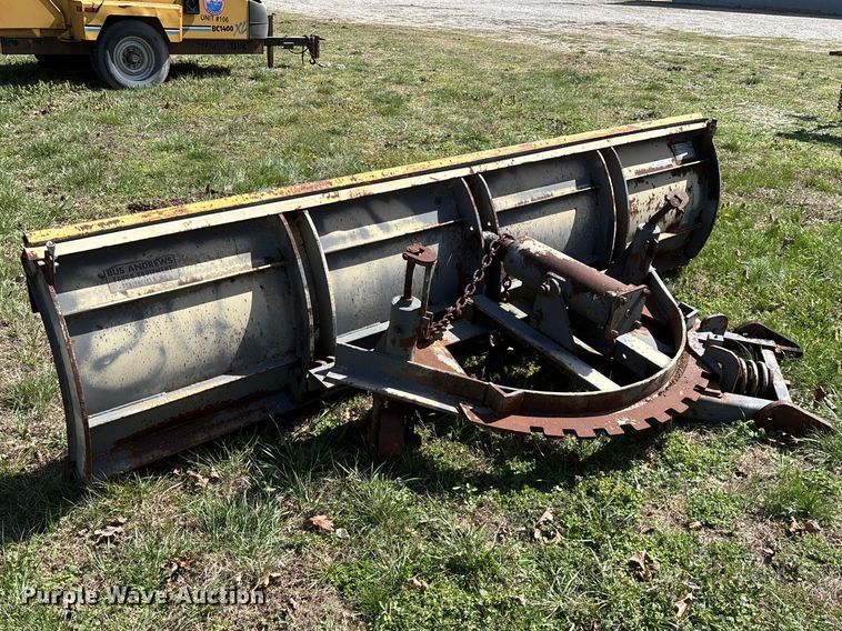 image for item EO4072 Valk Manufacturing Company RV 101-60 snow plow