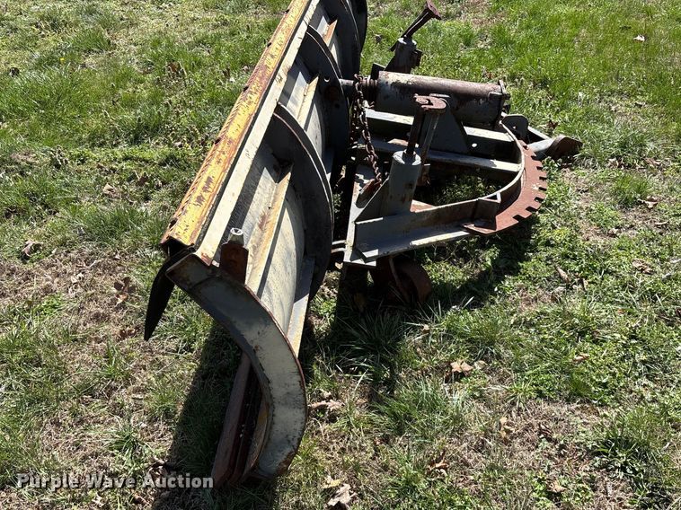 image for item EO4072 Valk Manufacturing Company RV 101-60 snow plow