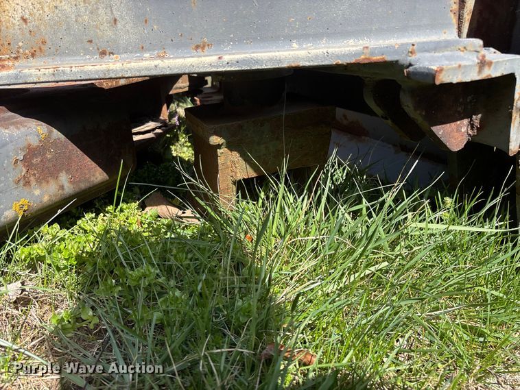 image for item EO4072 Valk Manufacturing Company RV 101-60 snow plow