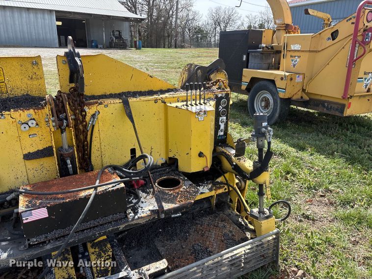 image for item EO4073 Gilcrest PavMaster 414T 2416735 paver