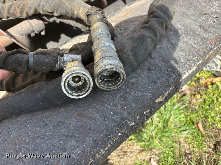 image for item EO4073 Gilcrest PavMaster 414T 2416735 paver