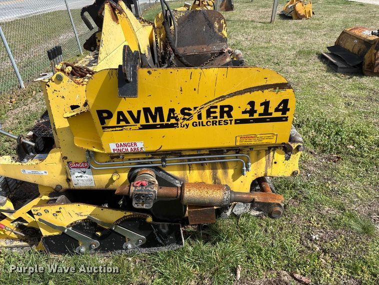 image for item EO4073 Gilcrest PavMaster 414T 2416735 paver