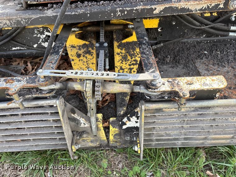 image for item EO4073 Gilcrest PavMaster 414T 2416735 paver