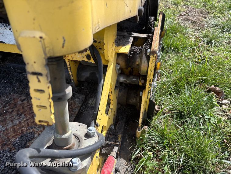 image for item EO4073 Gilcrest PavMaster 414T 2416735 paver