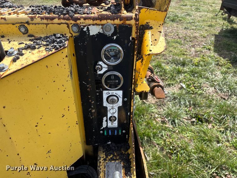 image for item EO4073 Gilcrest PavMaster 414T 2416735 paver