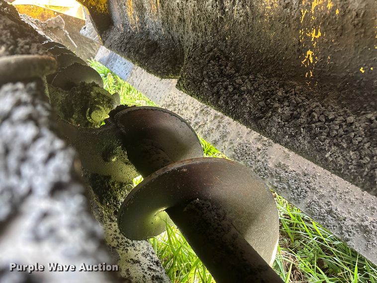 image for item EO4073 Gilcrest PavMaster 414T 2416735 paver