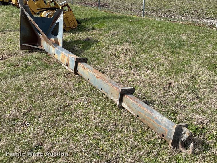 image for item EO4079 JRB Attachments LLC 624J extendable boom