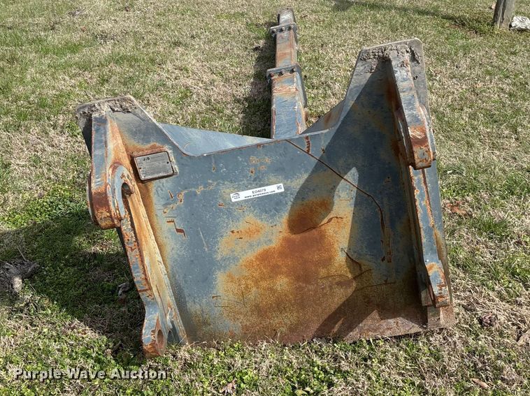 image for item EO4079 JRB Attachments LLC 624J extendable boom