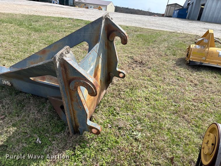 image for item EO4079 JRB Attachments LLC 624J extendable boom