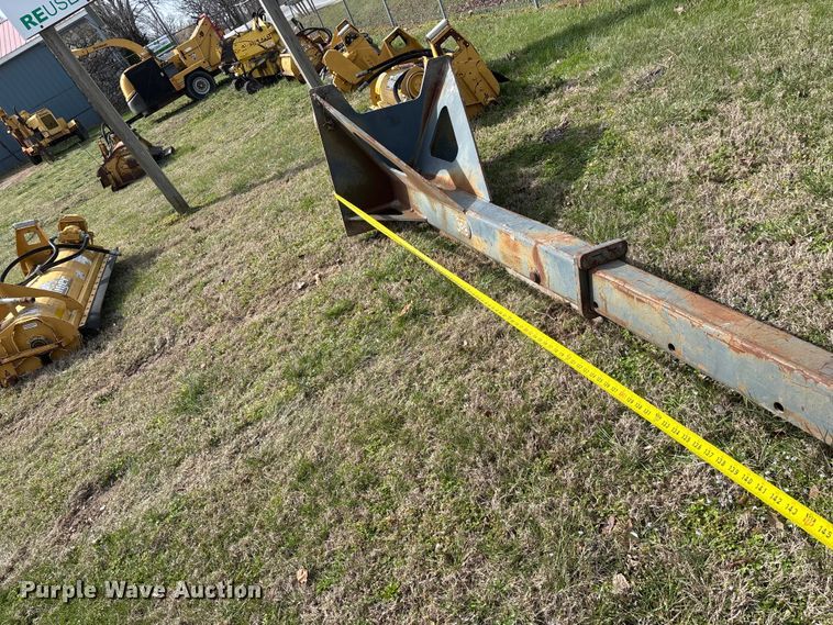 image for item EO4079 JRB Attachments LLC 624J extendable boom