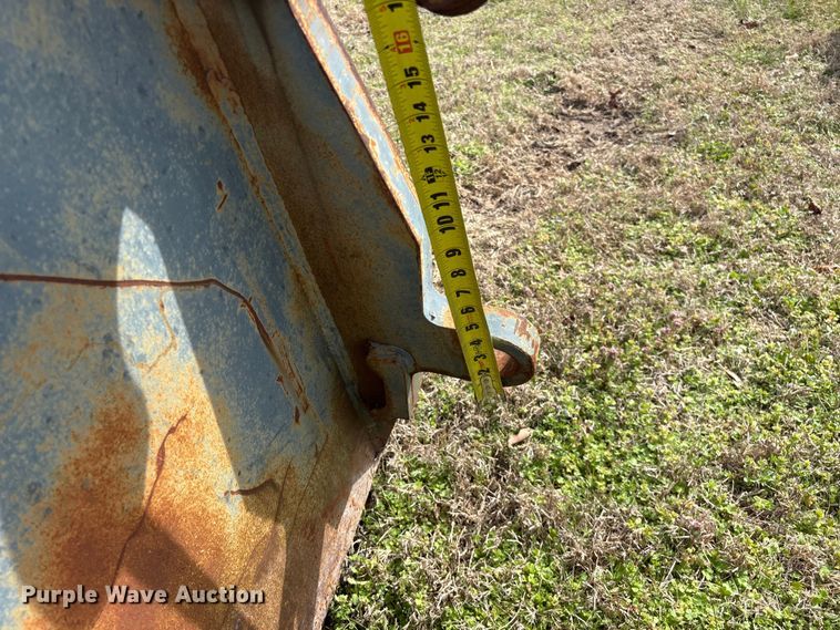 image for item EO4079 JRB Attachments LLC 624J extendable boom