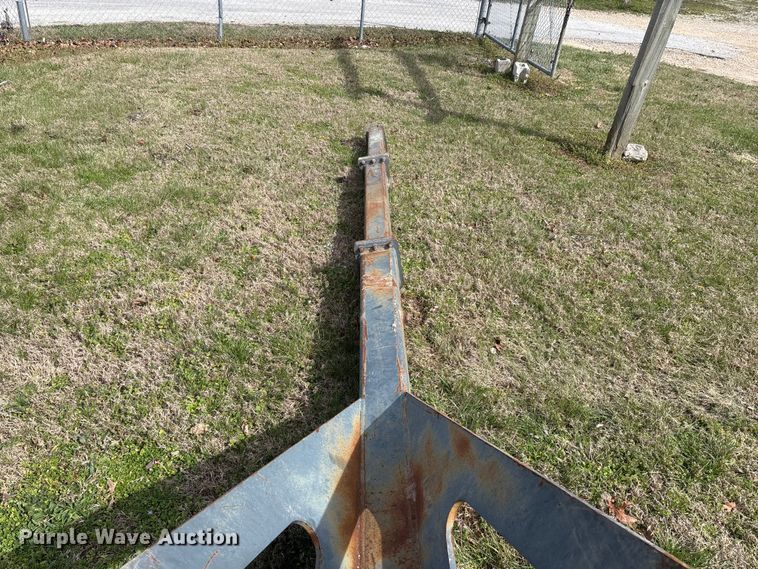 image for item EO4079 JRB Attachments LLC 624J extendable boom