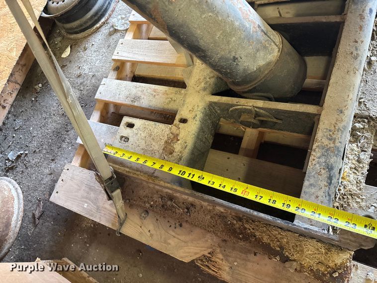 image for item EO4081 Dump truck ram and truck springs