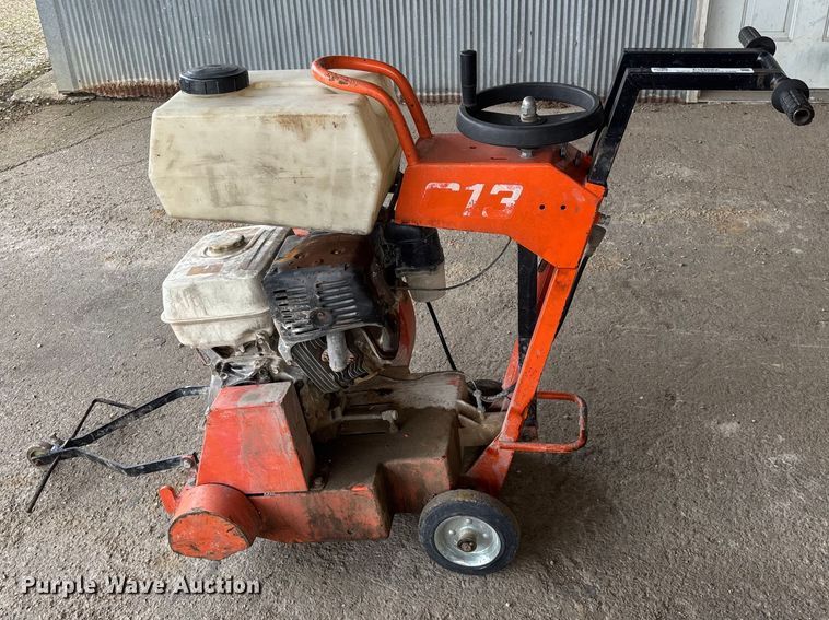 image for item EO4082 Norton Clipper C13 saw