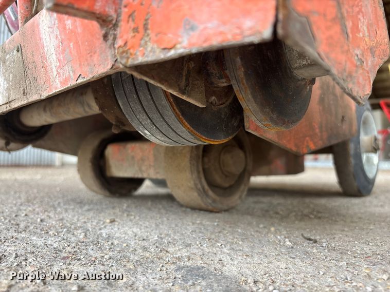 image for item EO4082 Norton Clipper C13 saw